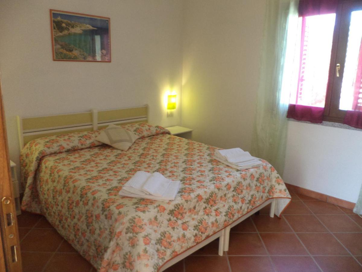 Corte Mannoni Porto Pozzo Eksteriør billede