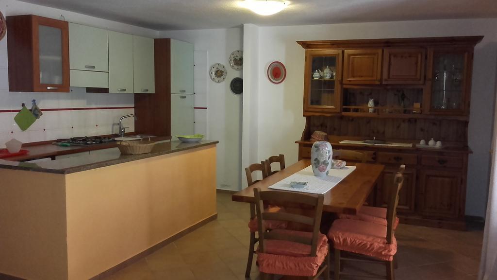 Corte Mannoni Porto Pozzo Eksteriør billede