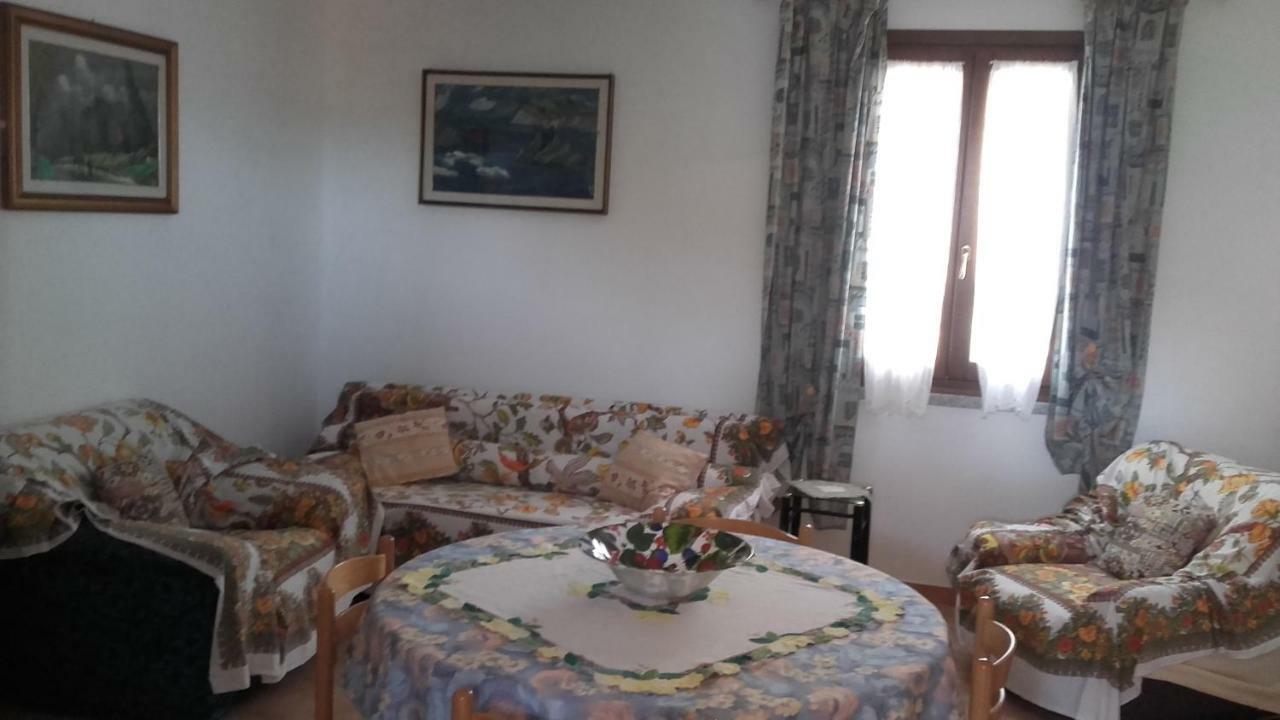 Corte Mannoni Porto Pozzo Eksteriør billede