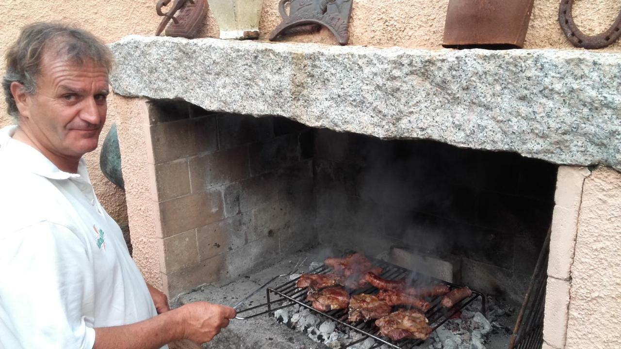Corte Mannoni Porto Pozzo Eksteriør billede