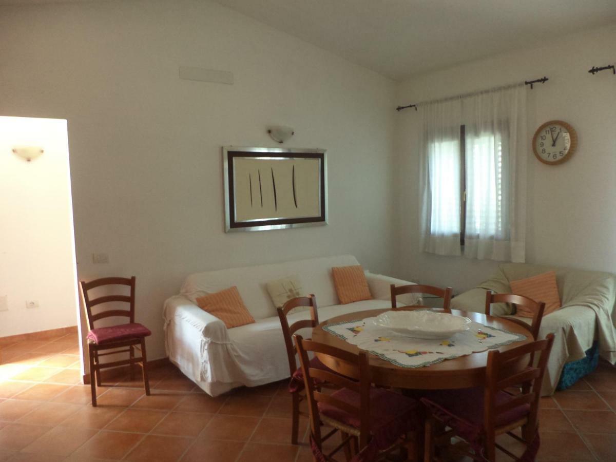 Corte Mannoni Porto Pozzo Eksteriør billede